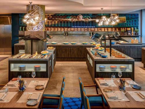 Jídlo v hotelu nebo okolí