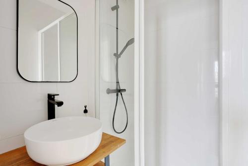 Beautiful Apartment 2BR 3P – Beaugrenelle