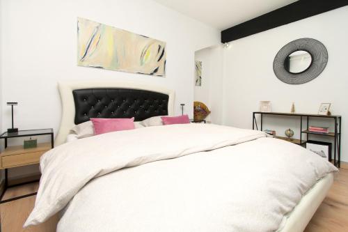 Camino Apartment