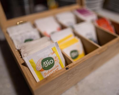 Φωτογραφία από το άλμπουμ του Gasthof zum goldenen Schiff - Lehmzimmer Sand σε Marktbreit