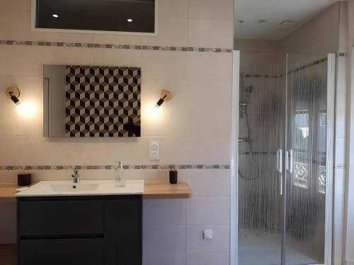 Koupelna v ubytování Gîte Lebasladin