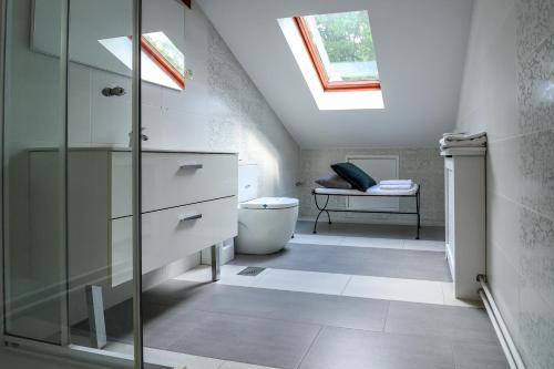 Ένα μπάνιο στο Guesthouse Trajbar Team