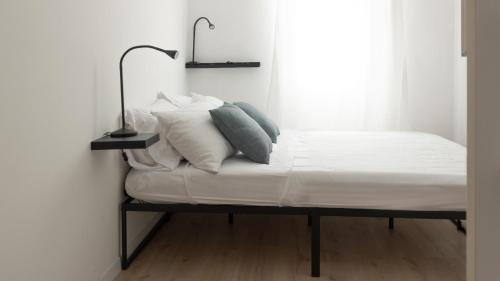 Casa Enea Luxury Apartment - Bocconi Navigli - Private Parking