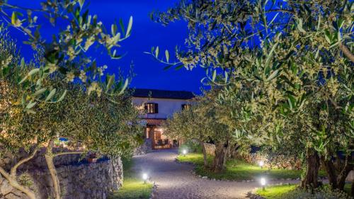 Holiday Home Casa Verde Oliva Residence by Villas