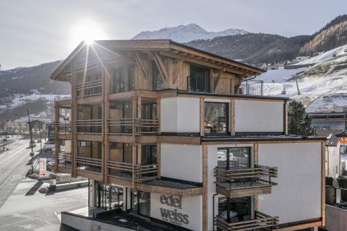 En generel udsigt til bjerge eller udsigt til bjerge taget fra bed and breakfast-stedet