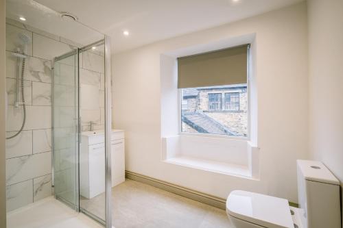 Et badeværelse på Sun Street Retreats