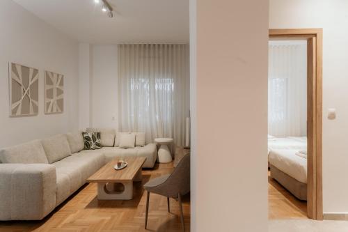 Classy & Modern Apartment in Pagrati - Athens