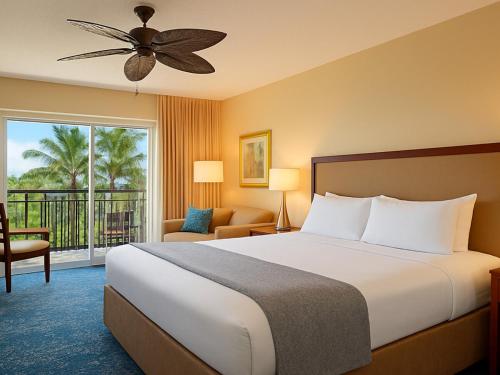 Postel nebo postele na pokoji v ubytování Marriott's Ocean Pointe-STUDIO