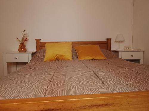 En eller flere senge i et værelse på Aires de montaña