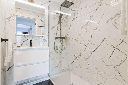 Le Californie - 1 chambre - Centre ville - by Winsome Destination
