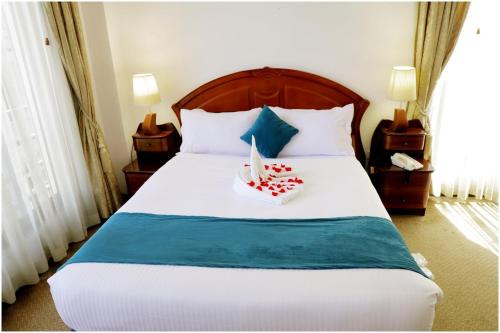 Platinum Hotel