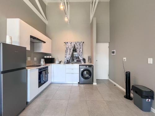 Nhà bếp/bếp nhỏ tại Anchor of Faith