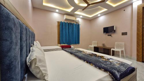 TV a/nebo společenská místnost v ubytování BRiJWAS DHAM