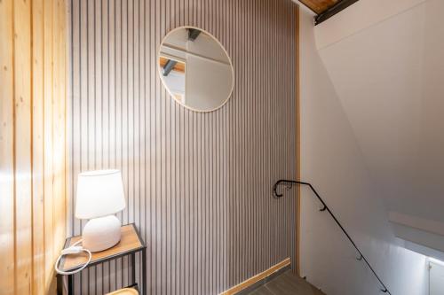 Ένα μπάνιο στο Apartamento Completo junto playa y Centro Bcn