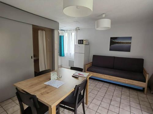 Gallery image of Hébergements du Lac de Madine in Heudicourt-sous-les-Côtes