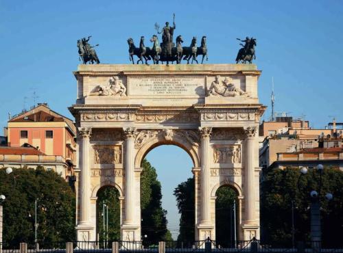 Mi Casa Arco della Pace