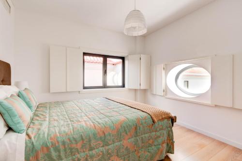 Lisbon Palace Apartment