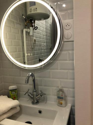 Refurbished studio - Saint Germain