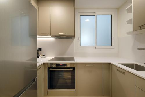Eixample Building Apartments by Mercedes Heritage photo 66