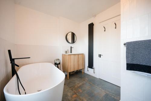 Et badeværelse på 9 Chantry Road, Saxmundham