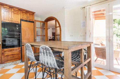 Spacious Andalusian villa with private pool REMS photo 51