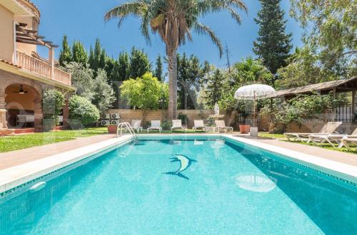Spacious Andalusian villa with private pool REMS photo 19