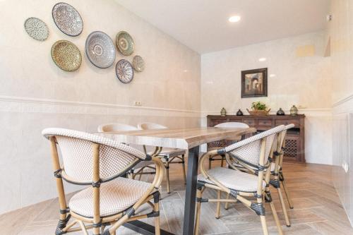 Spacious Andalusian villa with private pool REMS photo 20