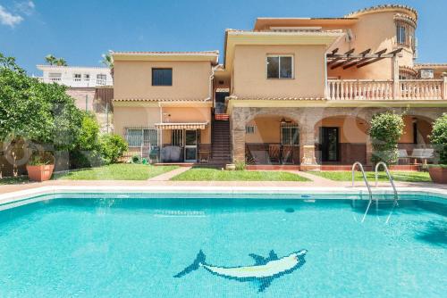 Spacious Andalusian villa with private pool REMS photo 40
