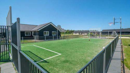 Tennis- og/eller squashfaciliteter på Villavilla #454 - Houstrup Strand, Vestjylland eller i nærheden