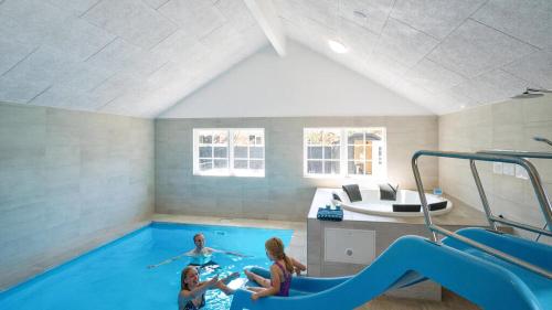 Swimmingpoolen hos eller tæt på Villavilla #412 - Blåvand, Vestjylland