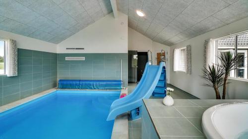 Swimmingpoolen hos eller tæt på Villavilla #461 - Houstrup Strand, Vestjylland