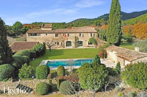 Domaine Arterra I Parc privé, Piscine & Tennis