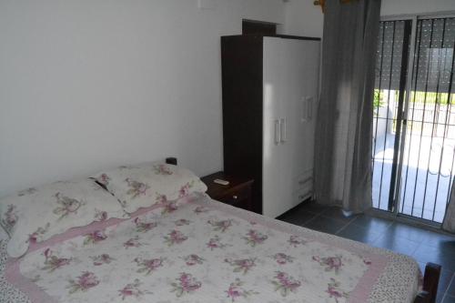 Postel nebo postele na pokoji v ubytování Habitación con Baño Privado