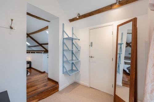 Et badeværelse på The Barn at Noelles Cottages