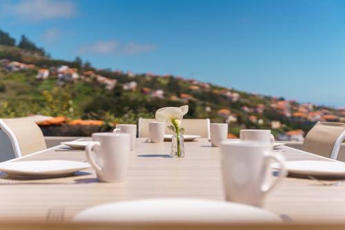 GuestReady - Escape with Ocean and Mountain Views