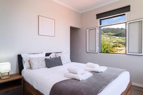 GuestReady - Escape with Ocean and Mountain Views