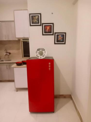 Kuchyň nebo kuchyňský kout v ubytování appartment in Dha karachi