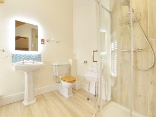 Et badeværelse på The Cider Barn at Home Farm