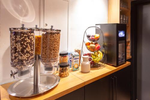 Jídlo v hotelu nebo okolí