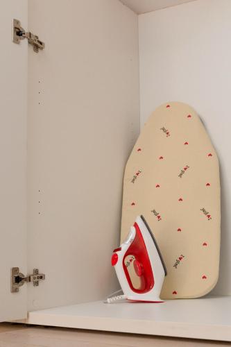 ArtStay - Exclusive Apt Near Metro M1, AC, Parking