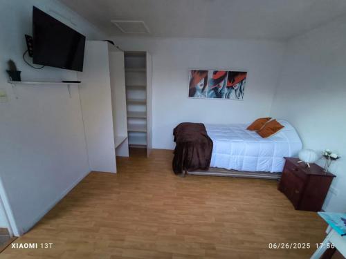 TV a/nebo společenská místnost v ubytování Depto interior Full equipado, excelente sector