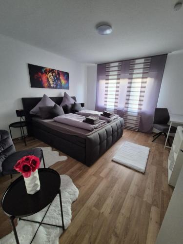 Postel nebo postele na pokoji v ubytování Pfälzer Wald Apartment