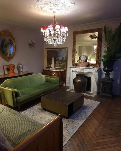 Posezení v ubytování Le Figuier centre d Etretat et son parking privé à 5min