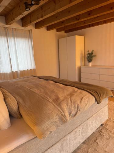 Et opholdsområde på Ferienwohnung Alex großzügig und modern