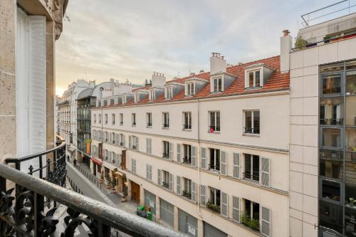 Le Spacieux - À Bastille - 22MB
