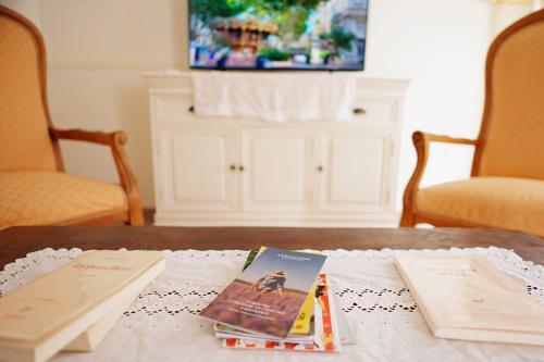 LaPetite Maison Abigail, Peaceful home in Avignon photo 29