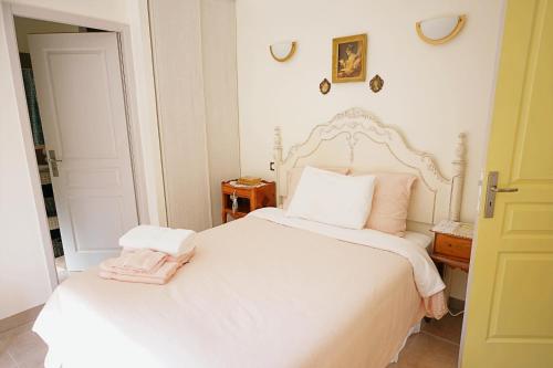 LaPetite Maison Abigail, Peaceful home in Avignon photo 37