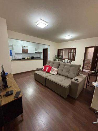 Kuchyň nebo kuchyňský kout v ubytování Morada Alecrim