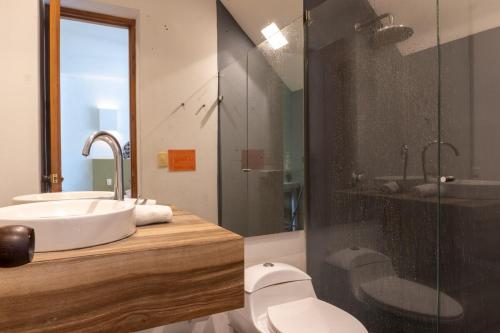 Et badeværelse på Apartamento Boutique con Jacuzzi en el Centro Histórico