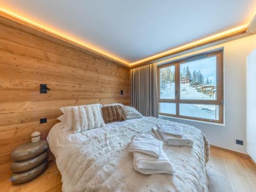 Appartement de luxe à Val-d'Isère avec piscine et parking - FR-1-694-421 photo 2